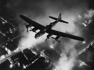 Zwischen Rückflug und Buch-Plot Buch-Plot: Flugzeug