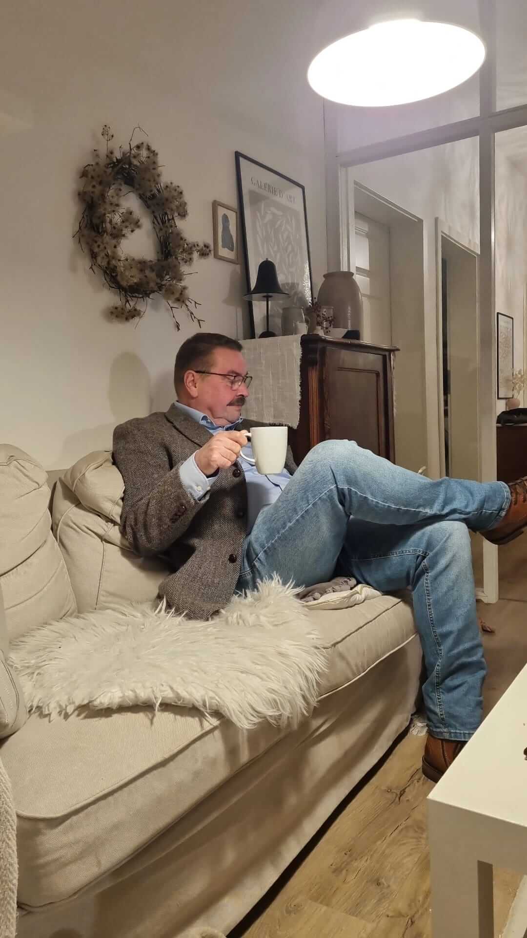 Buchmessen: Tasse Kaffee trinken